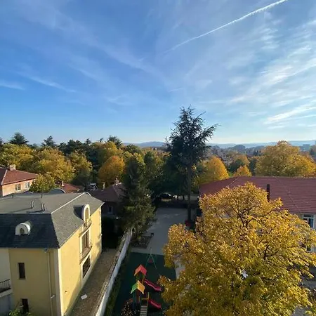 Apartament Sunny Spacious In A Great Location